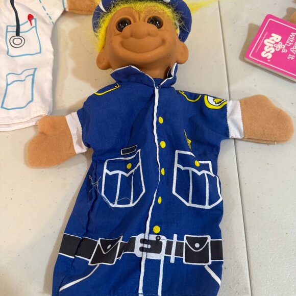 Vintage Russ Berrie Troll Puppet dolls Rare Doctor, Chef, Wizard and Police - Picture 8 of 9